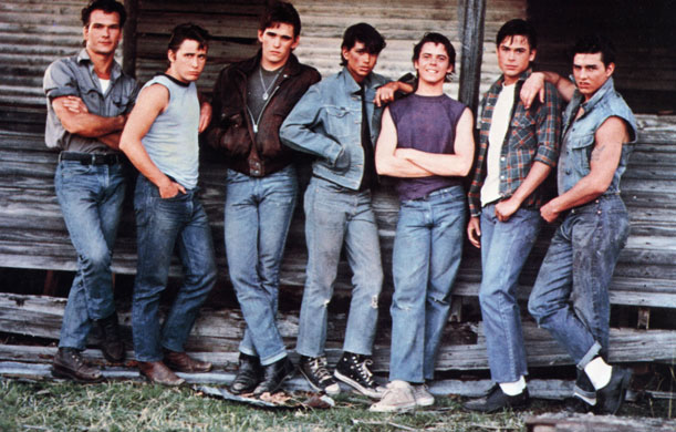 The-cast-of-The-Outsiders-015